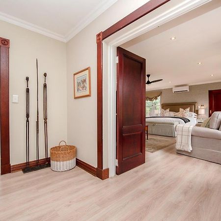 Wild Olive Executive Suite Johannesburg Eksteriør billede
