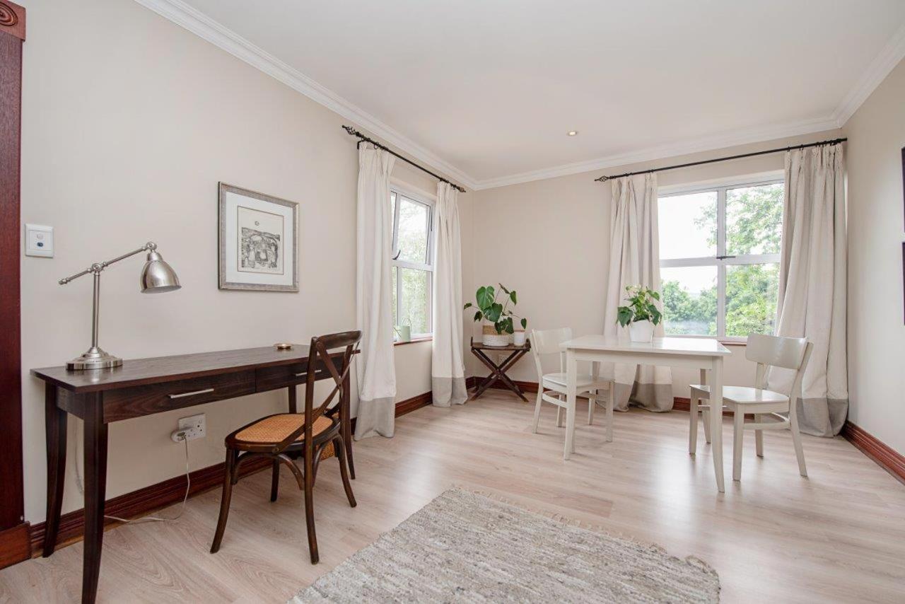 Wild Olive Executive Suite Johannesburg Eksteriør billede