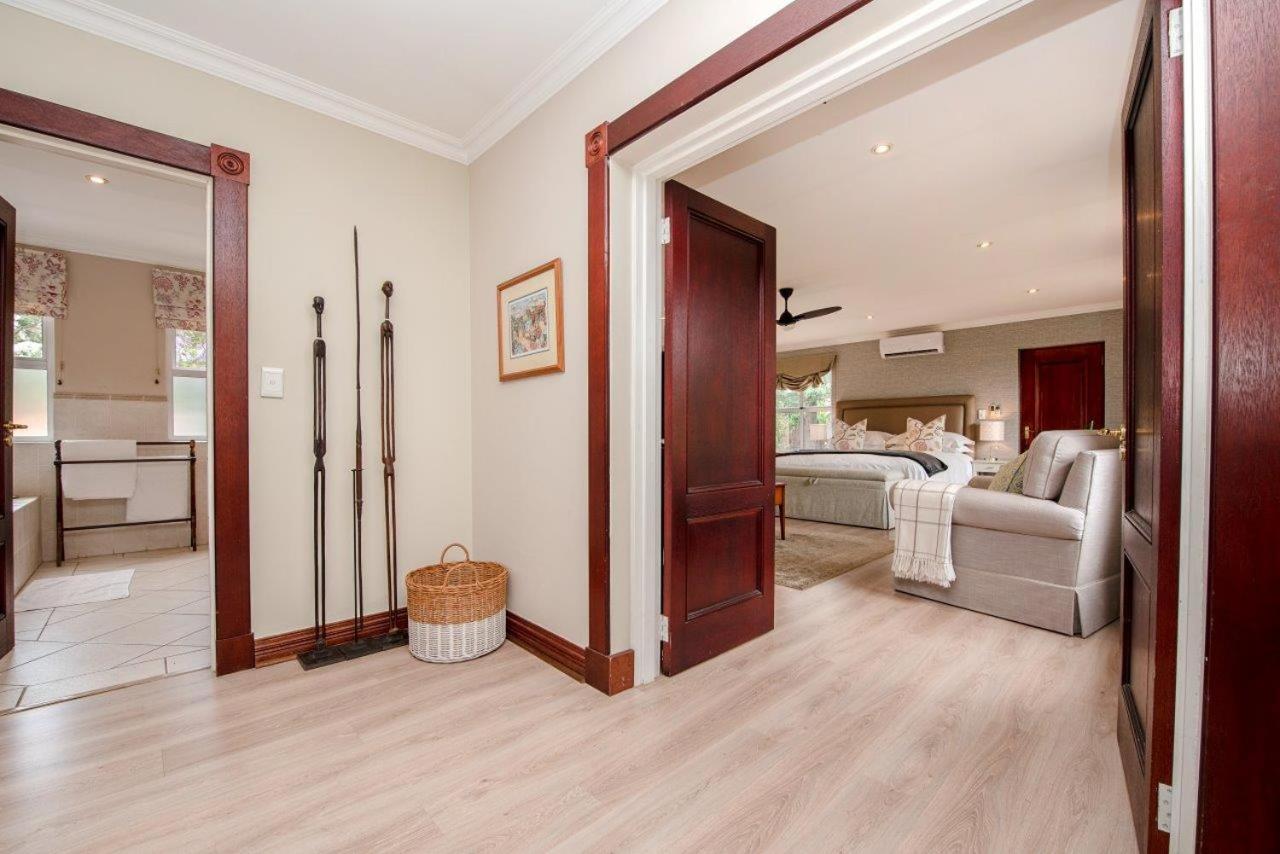 Wild Olive Executive Suite Johannesburg Eksteriør billede