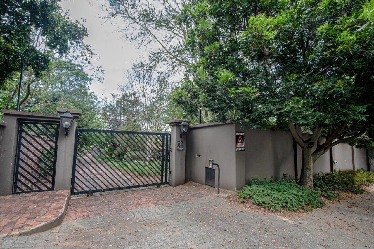 Wild Olive Executive Suite Johannesburg Eksteriør billede